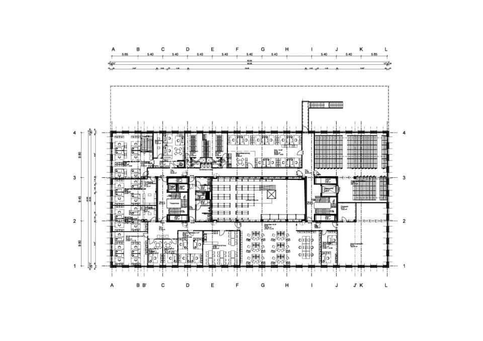 pbb_Mediensercie Center_GR_OG1_M250
