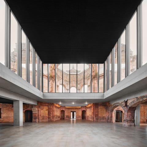 Ausbau der Trinitatiskirchruine zum Jugendzentrum Jugendkirche, Dresden