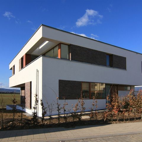 VILLA S - schwebender Kubus
