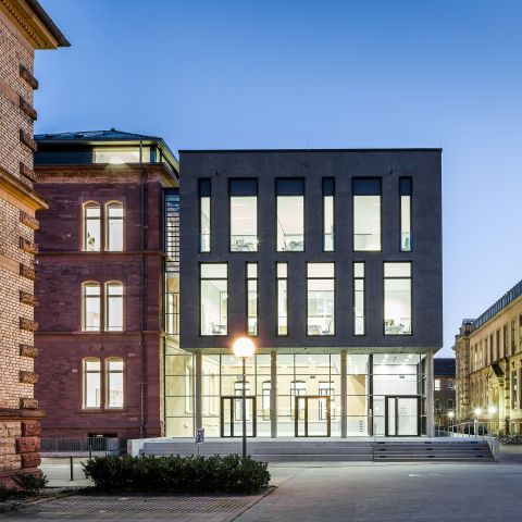 KIT Präsidium, Umbau und Erweiterung