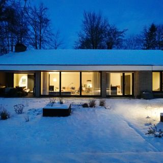 POTENZIAL LEIDENSCHAFT HERAUSFORDERUNG - VILLA IN NEUER FRISCHE