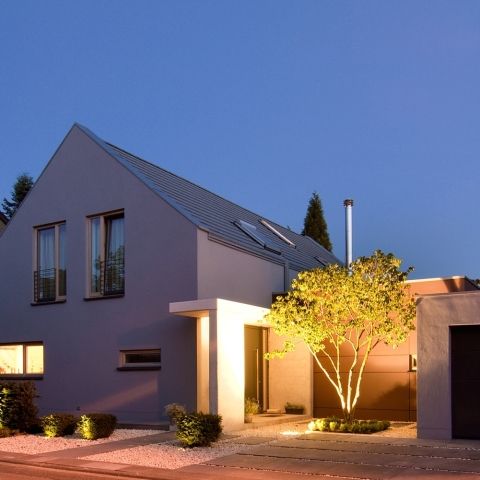 Haus F- keine graue Maus!
