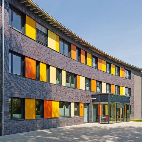 Kinder- und Jugendpsychiatrie LVR Klinik Viersen_ Passivhaus-Ensemble