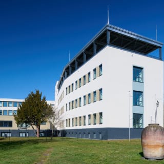 Bürogebäude