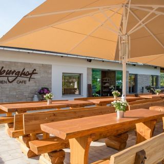 Neubau eines Hofladens mit Café