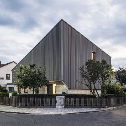 Haus B