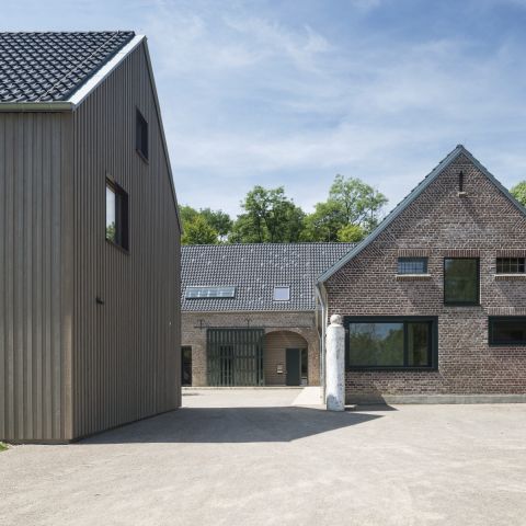 4 Häuser = 1 Hof _ Der Feldhof in Bachem