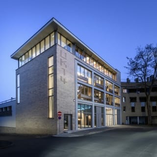UK14 - Kultur- und Eventlocation + Bürogebäude