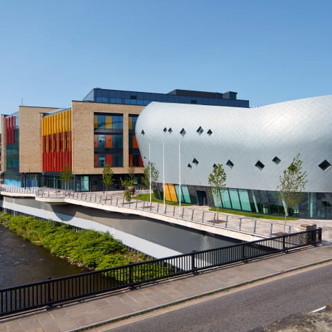 Llys Cadwyn - Bürogebäude,  Pontypridd, Großbritannien
