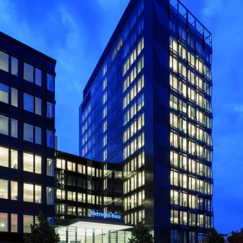 Mercedes Benz Vertriebszentrale Berlin