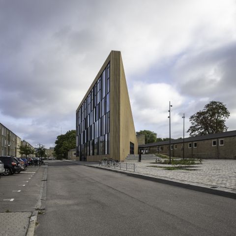 Bibliothek und Kulturhaus Tingbjerg in Kopenhagen (DK)