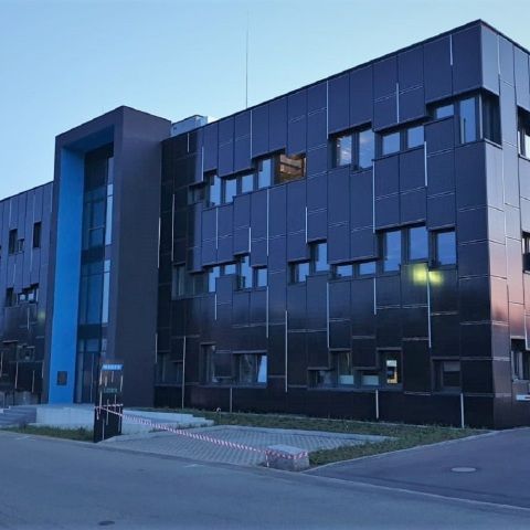 PV-Fassade Mader