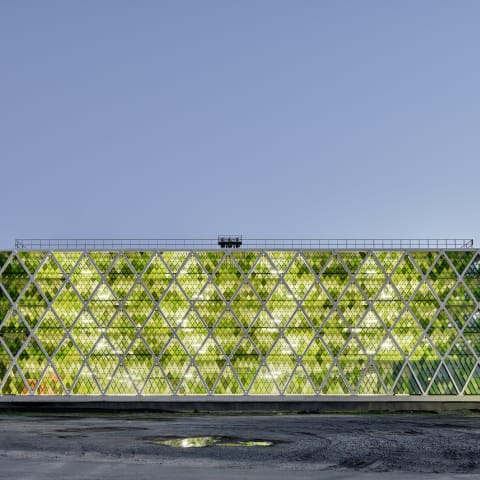 Quartiersparkhaus mit integrierter Energiezentrale
