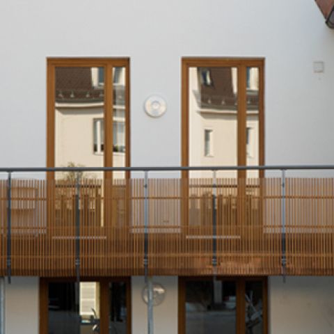 Wohn- und Geschäftshaus