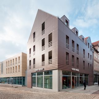 Wohn- und Geschäftshaus 
