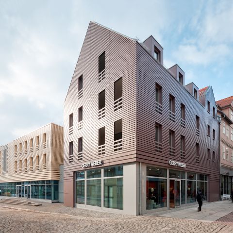 Wohn- und Geschäftshaus 