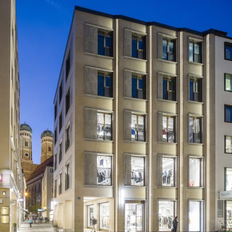Geschäfts- und Bürohaus Weinstrasse 6