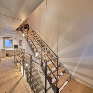 Umbau und Modernisierung eines Reihenhauses in Neumarkt