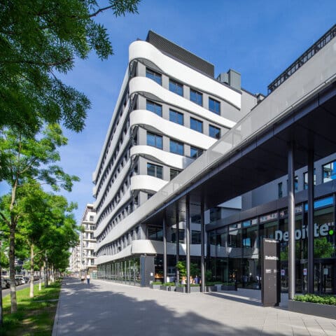 Geschäftshaus Zebra