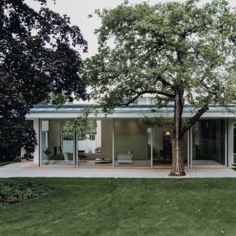 Verwobene Komposition - Atriumhaus in Niedersachsen