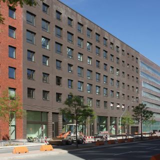 Wohn- und Geschäftsgebäude in Hamburg