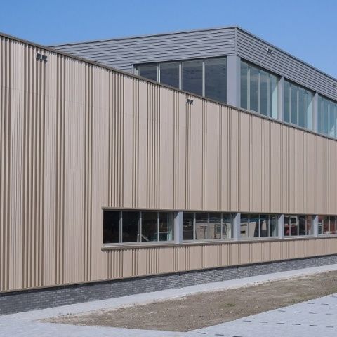 Betriebsgebäude von Connection Systems