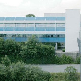 Rheniumhaus, Rehau