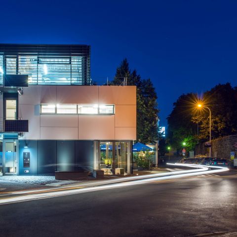 ECO-Effizienzhaus mit E-Mobilität und Dorfgemeinschaftsanlagen