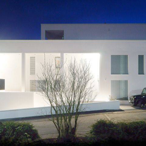 Einfamilienwohnhaus mit Einliegerwohnung
