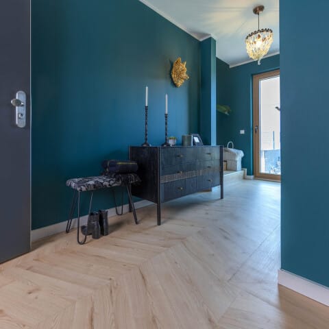 Privatwohnung mit Fischgrätverlegung