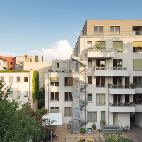 NACHVERDICHTUNG MFH FLORA 86