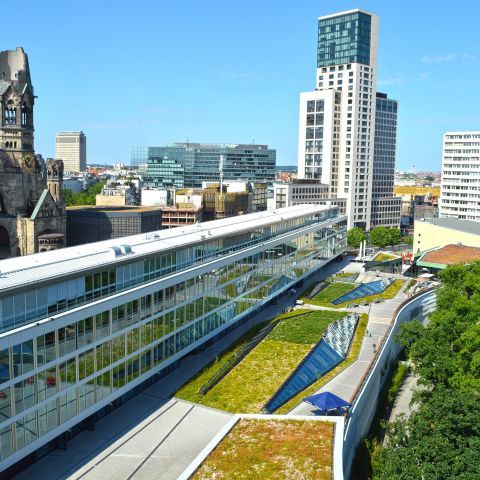 Bikini-Haus Berlin - Moderne Shopping-Mall mit Dachgarten-Ambiente