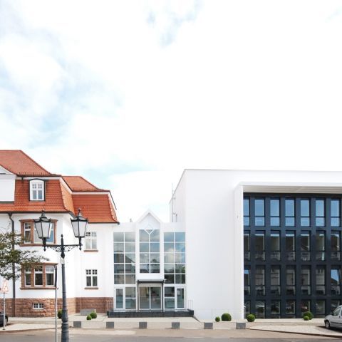 Dr.Theiss Naturwaren GmbH (Paul-Weber-Haus)