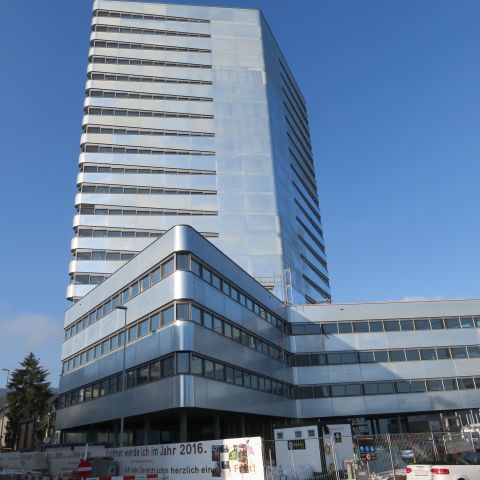 Wohn- und Geschäftshochhaus “Aquila”, Basel