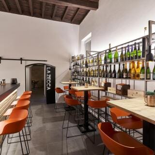 Weinbar mit Weinkeller in Correggio