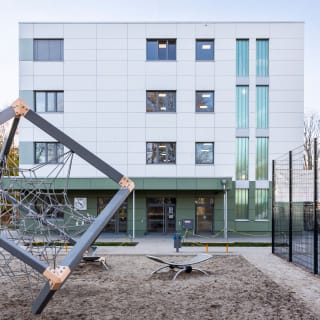 Erste „Drehscheibenschule“ in Pankow