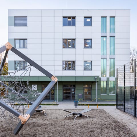 Erste „Drehscheibenschule“ in Pankow