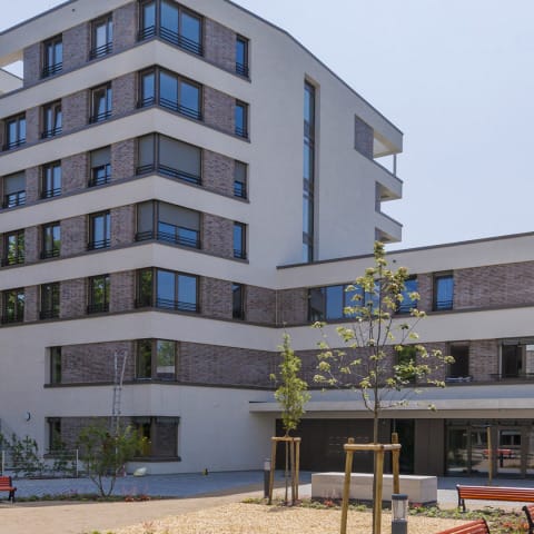 St.-Johannes-Maria-Vianney: Neues Gemeindeleben zwischen Kirche, Kita und Wohnraum