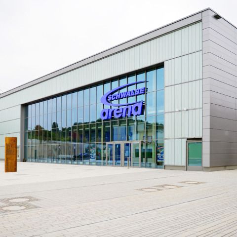 Schwalbe Arena und Halle 32