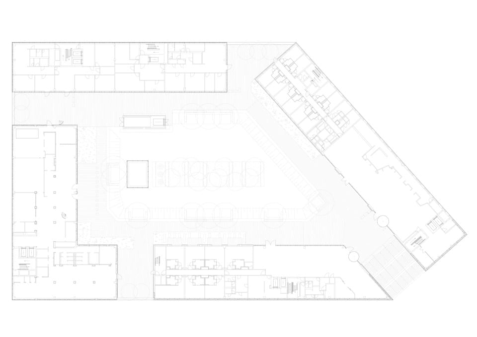 Grundriss 1.OG (Innenhof-Niveau) - Plaza Grafinger Straße