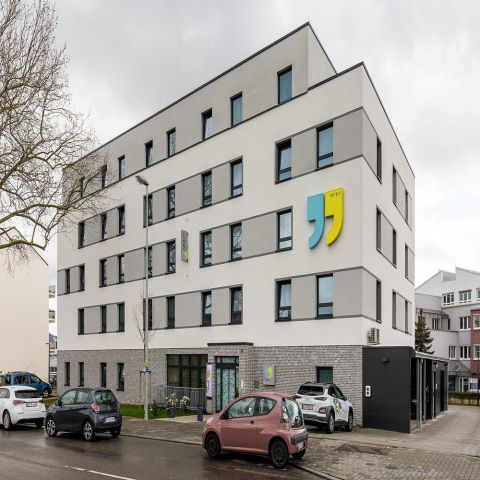 NinetyNine Hotels