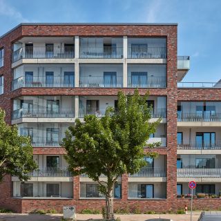 Glas schlägt Schall: Wohnquartier Othmarscher Höfe