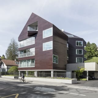 Solaris Zürich -  Mehrfamilienhaus mit Photovoltaik- Fassade
