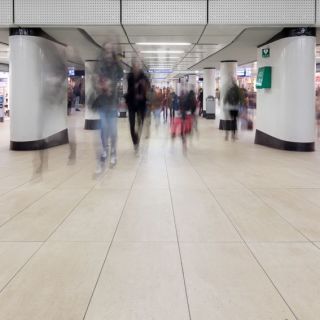 Hauptbahnhof Amsterdam Dwarstunnel Renovierung