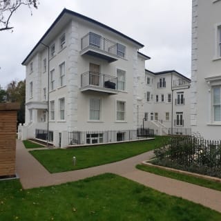 Newlands House, Surbiton (UK)