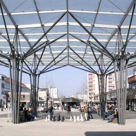 Glasdach Hugo-Bork-Platz Wolfsburg
