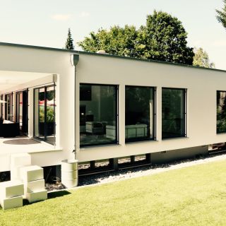 Bauhaus Villa in München - Waldtrudering
