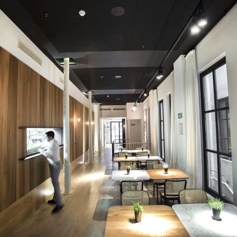Hotel Yurbban Trafalgar