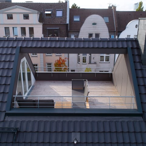 Umbau und Sanierung eines Dachgeschosses, Einbau einer Dachterrasse