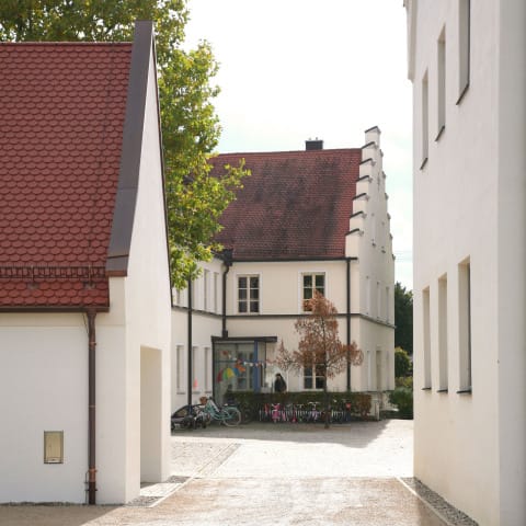 Nebengebäude am kurfürstlichen Schloss Rain